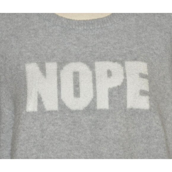 No Boundaries Gray Crop "NOPE" Pullover Sweater Size M 8-10 Stretch Casual - Picture 3 of 8